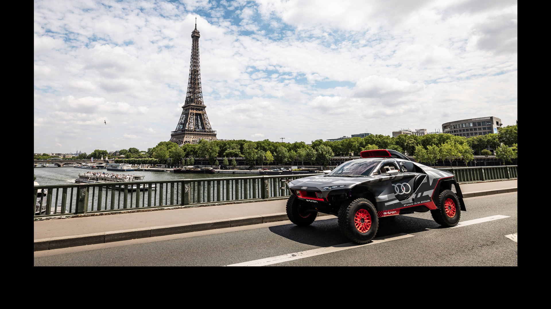 Der Audi RS Q e-tron in Paris